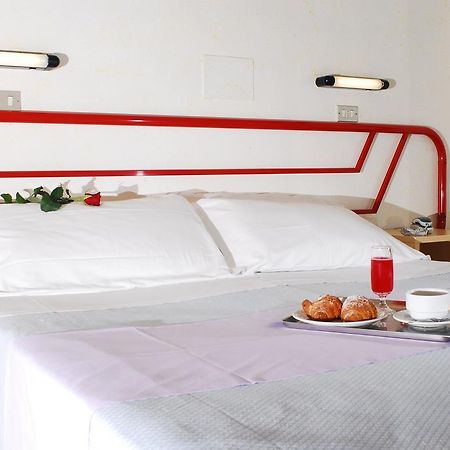 Florida Park Hotel Bellaria-Igea Marina Habitación foto