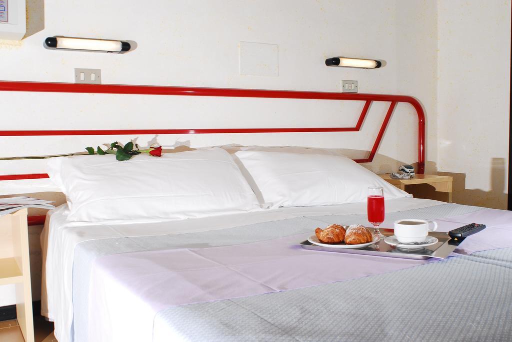 Florida Park Hotel Bellaria-Igea Marina Habitación foto